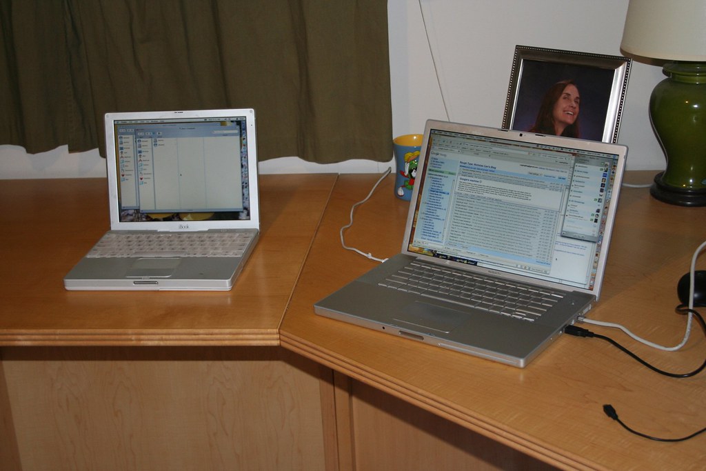 Remote Work Without Turning Your Home Into an Office 24/7